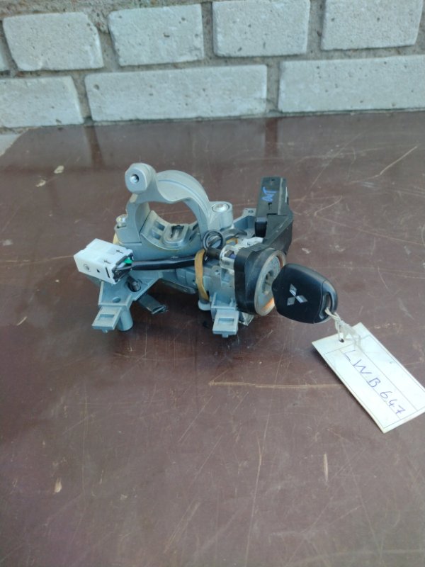 Замок зажигания outlander 2006-2012 XL (CW) Замок зажигания outlander 2006-2012 XL (CW)