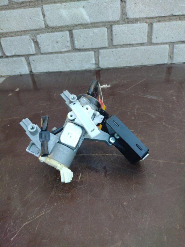 Замок зажигания mitsubishi outlander XL (CW) Замок зажигания mitsubishi outlander XL (CW)