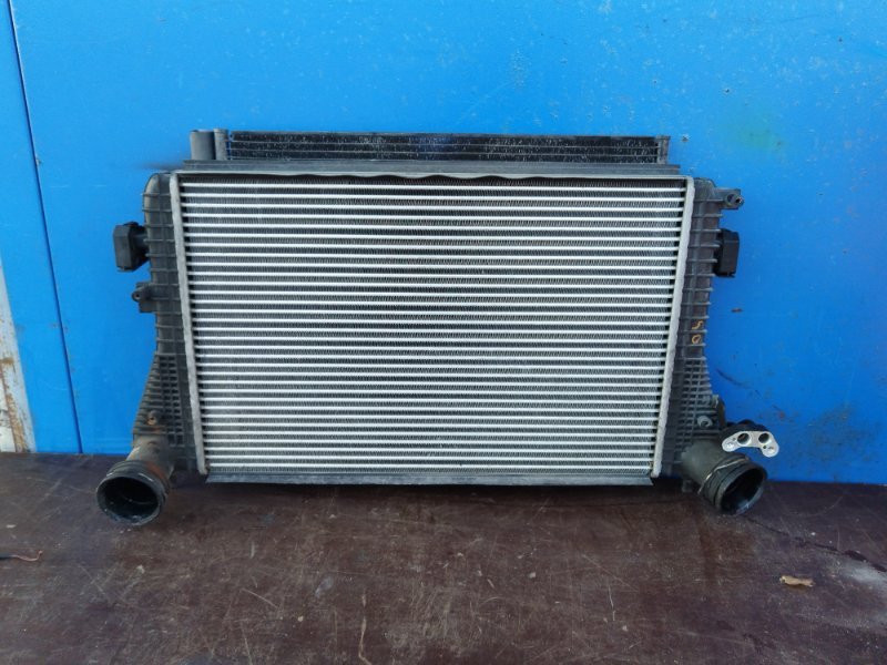 Кассета радиаторов volkswagen touran 2003-2015 1 1K0145803S контрактная