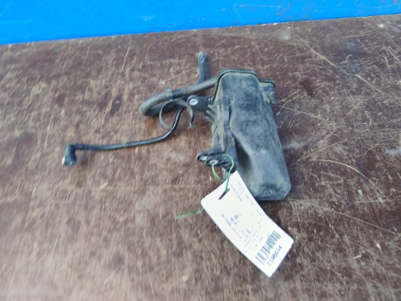 Абсорбер (фильтр угольный) volkswagen touran 2003-2015 1 1K0201801D Б/У