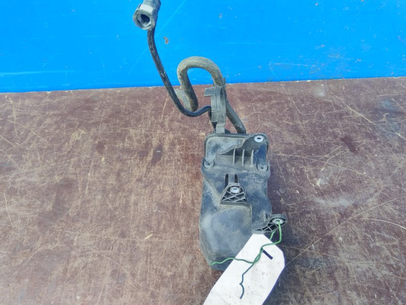 Абсорбер (фильтр угольный) touran 2003-2015 1