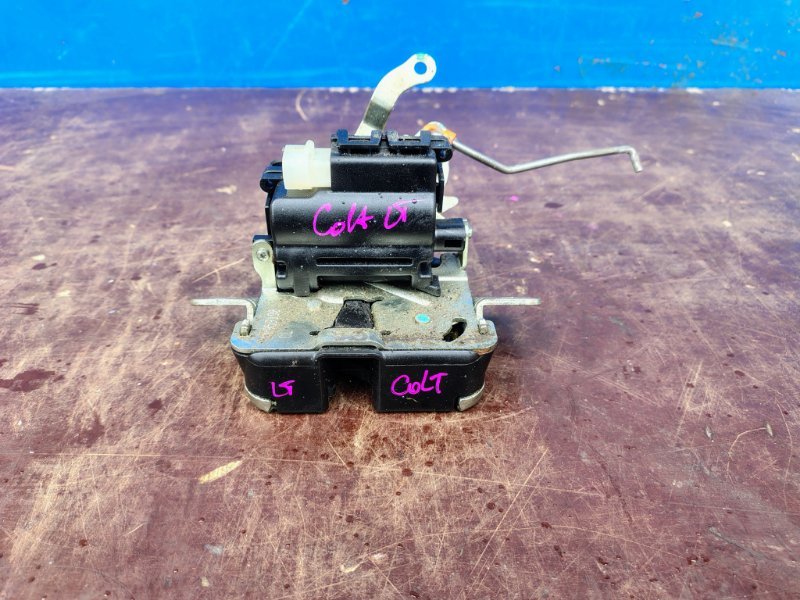 Замок багажника colt 2003-2012 Z3