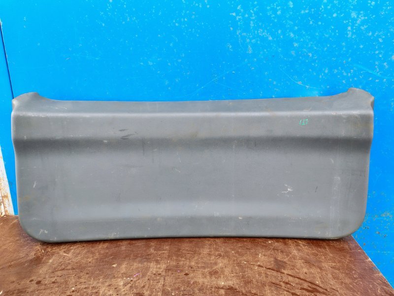 Обшивка двери багажника mitsubishi colt 2003-2012 Z3 7224A114ZZ Б/У