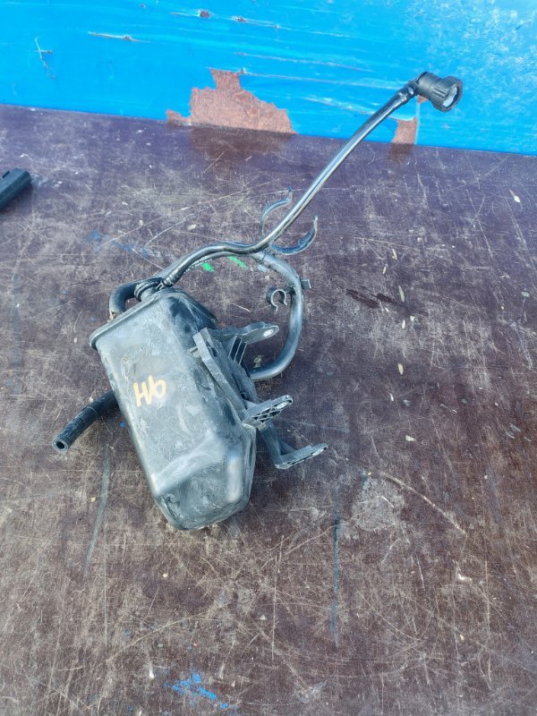 Абсорбер (фильтр угольный) Volkswagen Golf 2012 6 1.6 1K0201801E контрактная