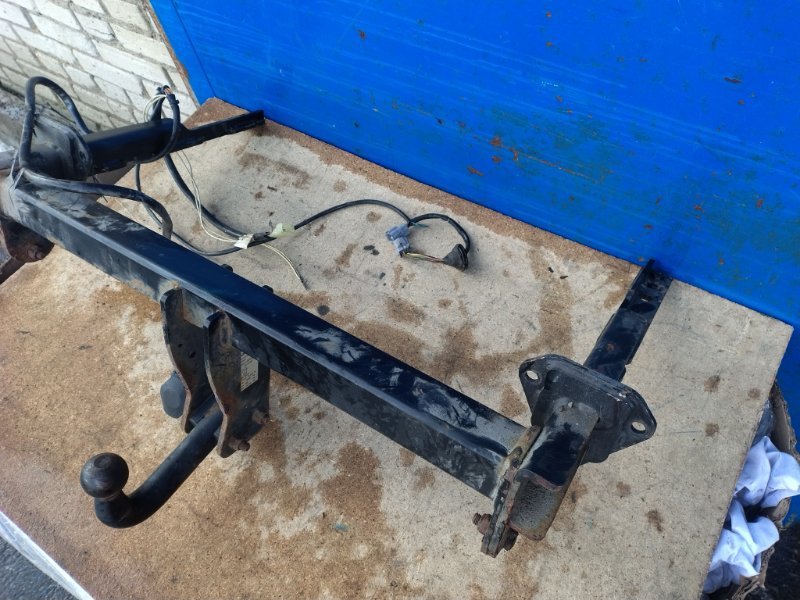 Запчасть фаркоп subaru forester 2007-2013 S12 105esc000 контрактная Фаркоп subaru forester 2007-2013 S12 105esc000 контрактная