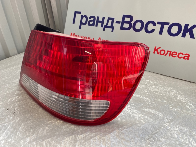 Стоп-сигнал правый Avancier TA1
