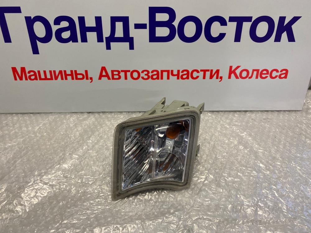 Повторитель поворота в бампер левый Toyota Prius ZVW30 4739 контрактная