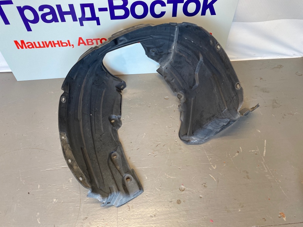 Подкрылок передний правый Axela 2004 Bk5p