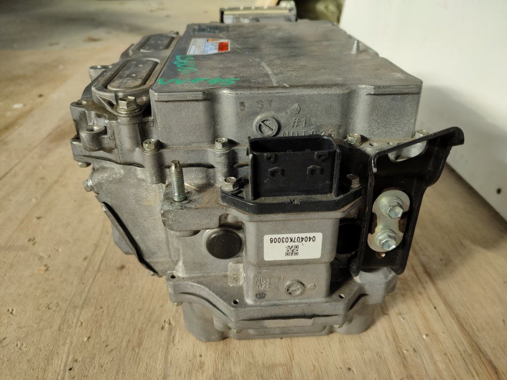 Инвертор LS600H 2008 UVF45 2UR-FSE