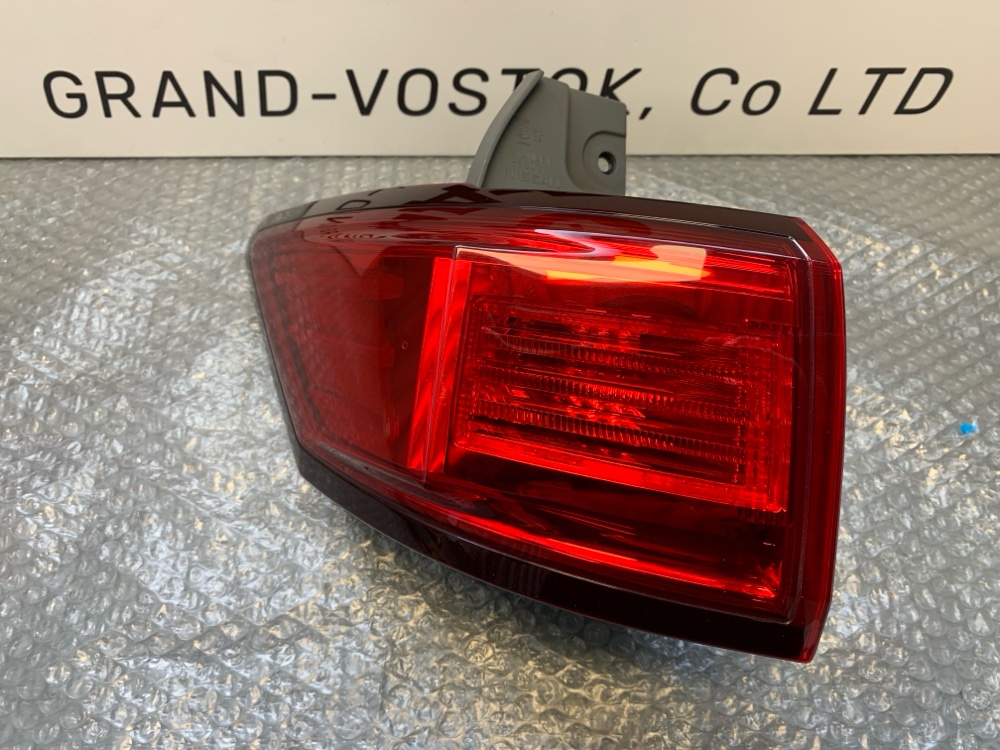 Запчасть стоп-сигнал левый Nissan Elgrand TE52 8503 контрактная Стоп-сигнал левый Nissan Elgrand TE52 8503 контрактная