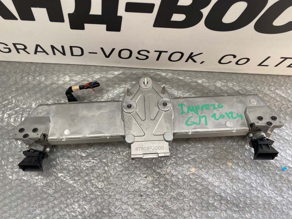 Камера переднего вида Subaru Impreza GJ7