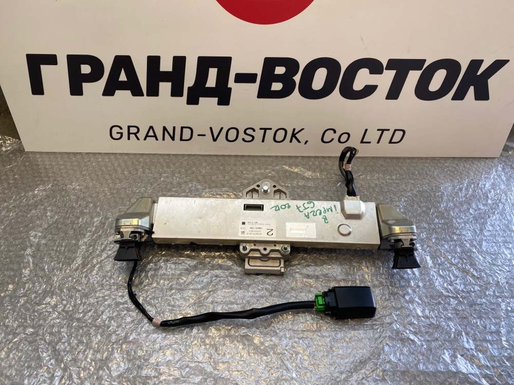 Камера переднего вида Subaru Impreza 2012 GJ7 87501FJ010 Б/У
