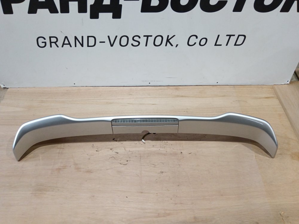 Спойлер Honda Stepwgn RK5