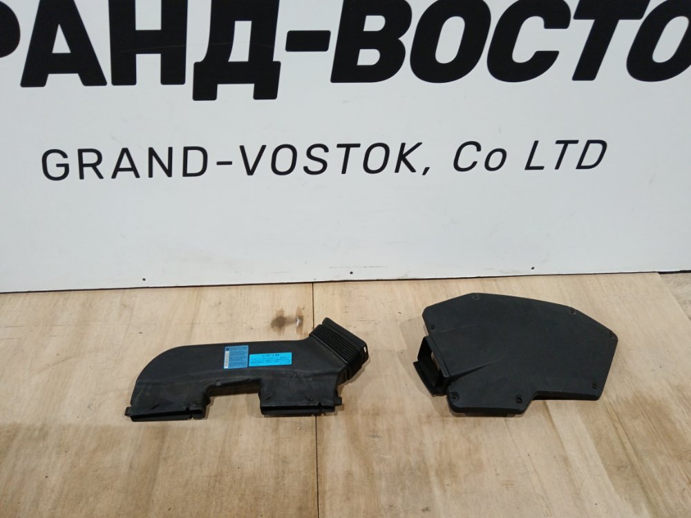 Воздухозаборник BMW 3-Series 2005 E91 Б/У