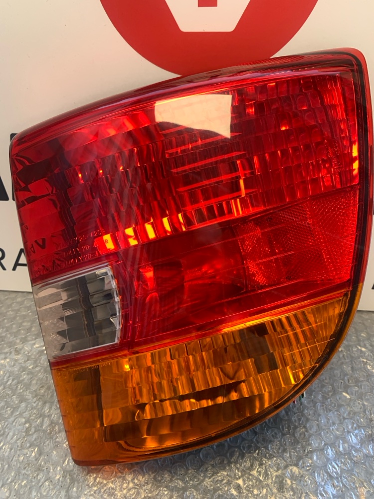 Стоп-сигнал правый Toyota Celica ZZT230