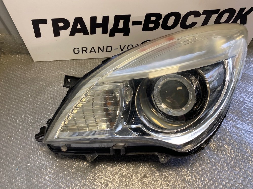 Фара левая Solio 2011 MA15S
