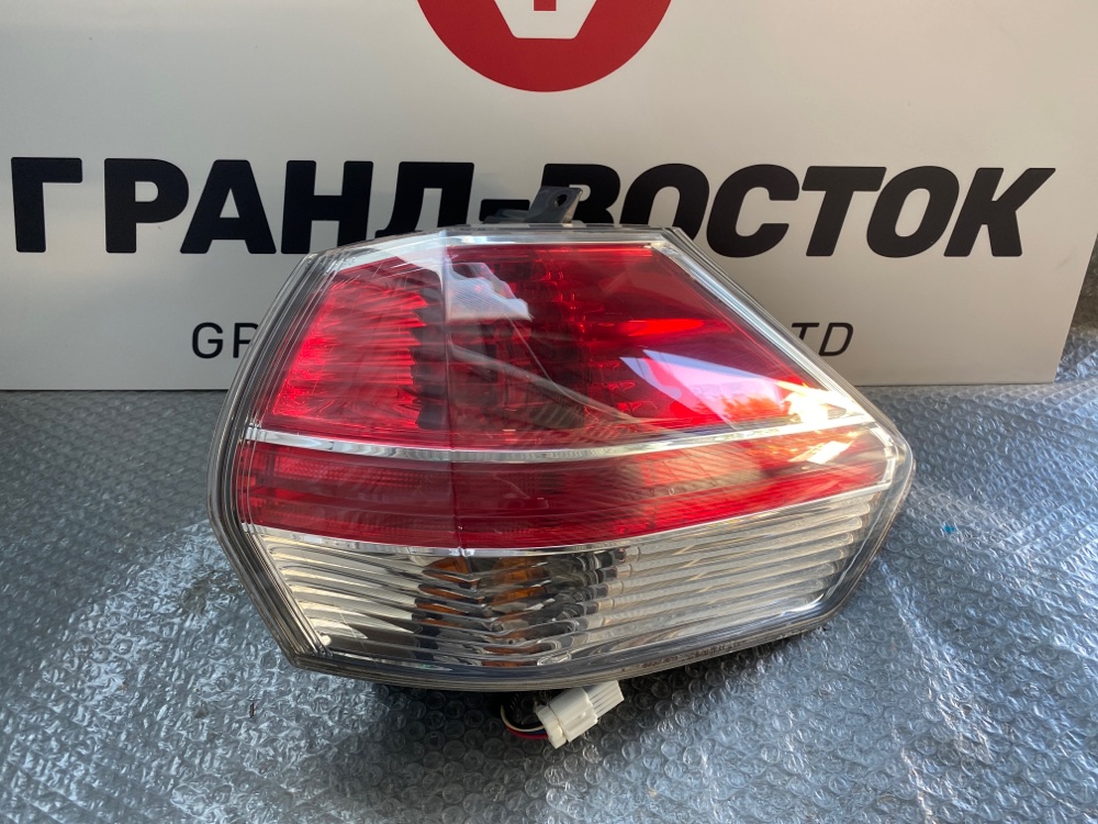 Запчасть стоп-сигнал правый Nissan X-Trail 2015 HNT32 17939 Б/У Стоп-сигнал правый Nissan X-Trail 2015 HNT32 17939 Б/У