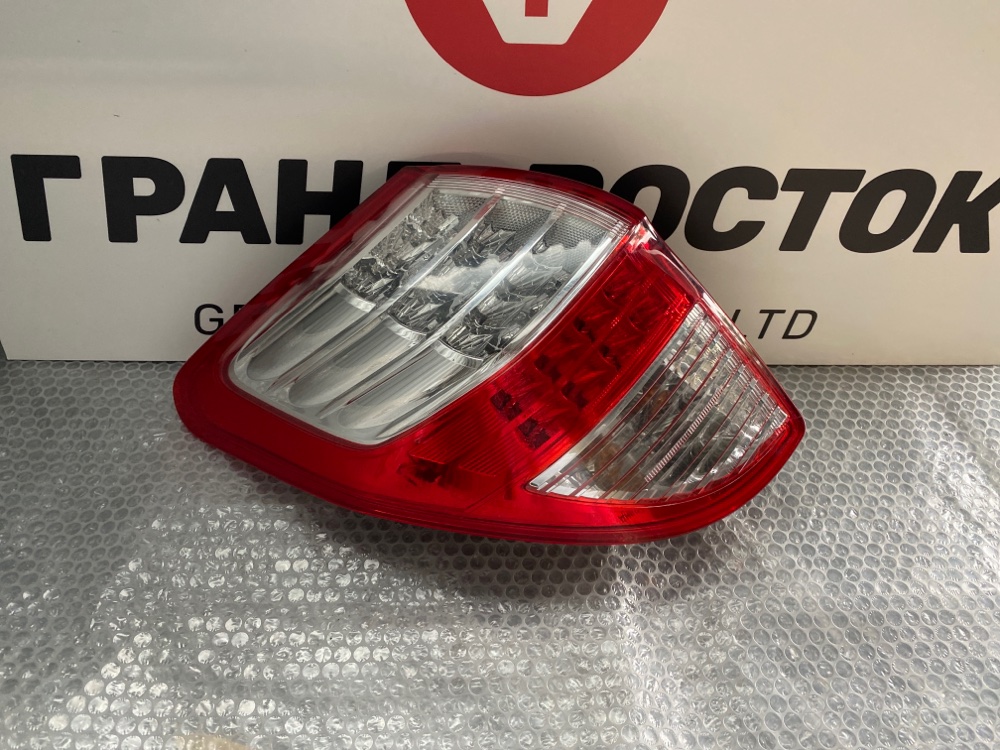 Стоп-сигнал левый Toyota Vanguard 2009 ACA38 4245 Б/У