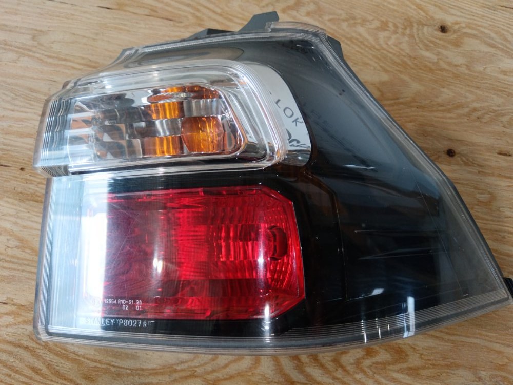 Стоп-сигнал задний правый Honda Stepwgn 2009 RG1 8027 контрактная