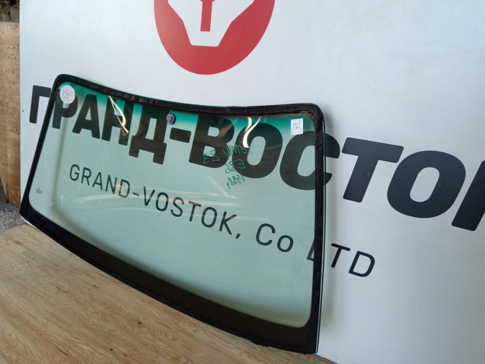 Стекло лобовое Z3 1998 E36