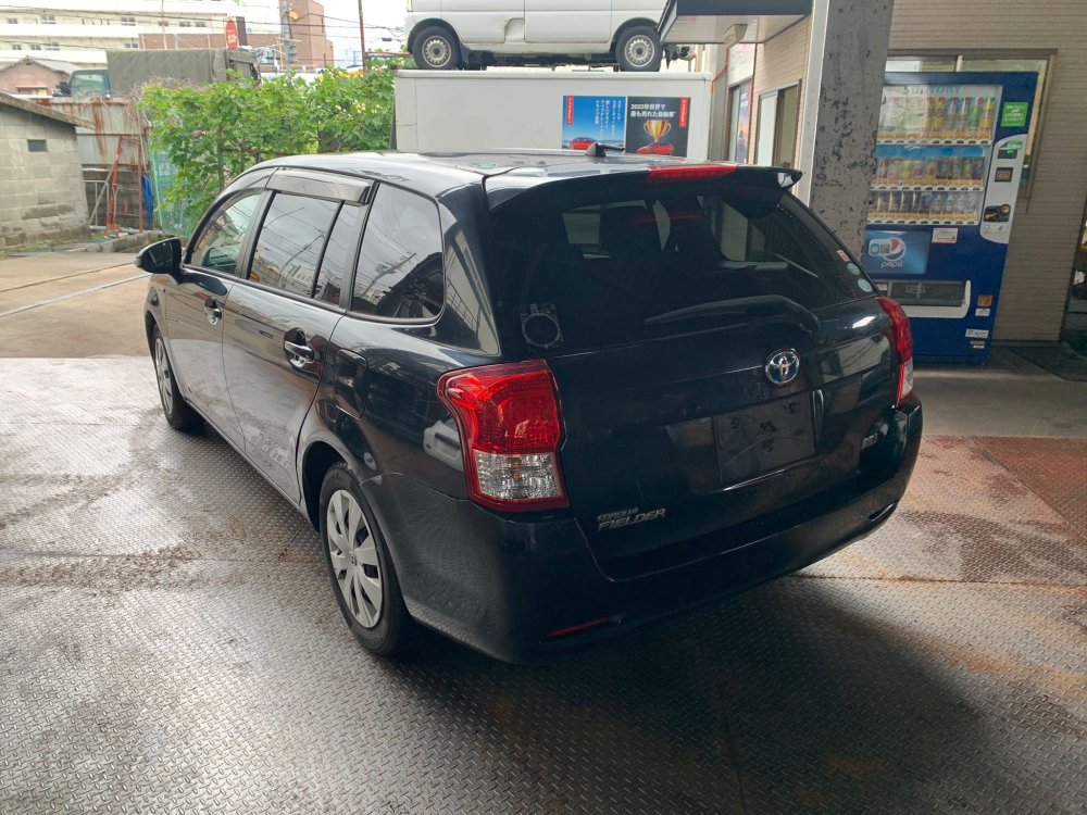 Коврик багажника Corolla Fielder 2014 NKE165G 1NZ-FXE