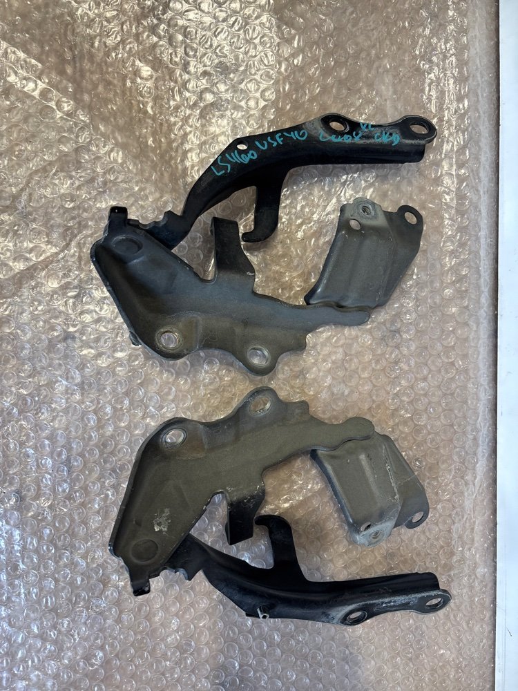 Петля капота LS460 2008 USF40 1UR-FSE