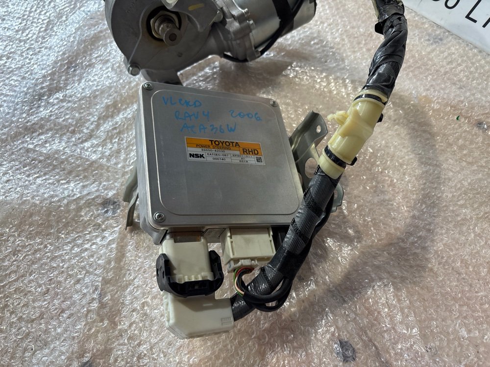 Рулевая колонка RAV4 2006 ACA36W 2AZ-FE Рулевая колонка RAV4 2006 ACA36W 2AZ-FE