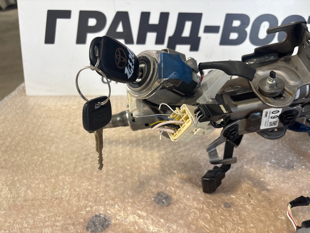 Рулевая колонка Toyota Wish ZGE20 2ZR-FAE Рулевая колонка Toyota Wish ZGE20 2ZR-FAE
