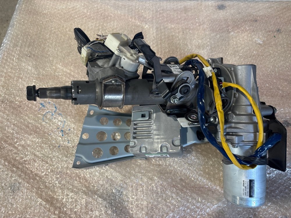 Рулевая колонка Wish 2012 ZGE20 2ZR-FAE Рулевая колонка Wish 2012 ZGE20 2ZR-FAE