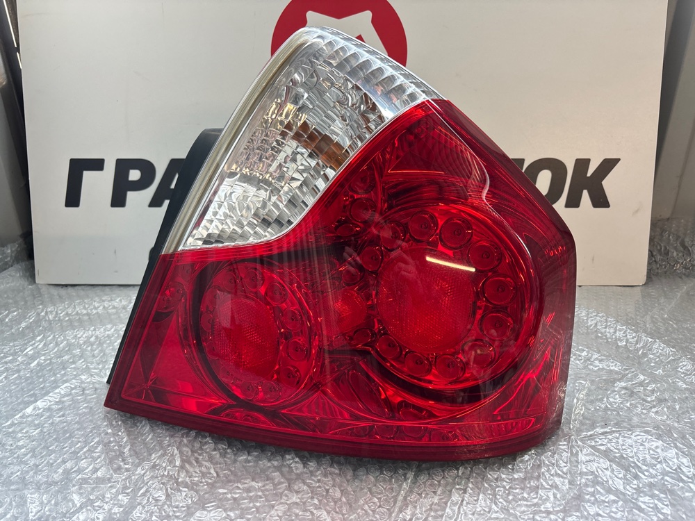 Запчасть стоп-сигнал Nissan Fuga 2006 PY50 63786 контрактная Стоп-сигнал Nissan Fuga 2006 PY50 63786 контрактная
