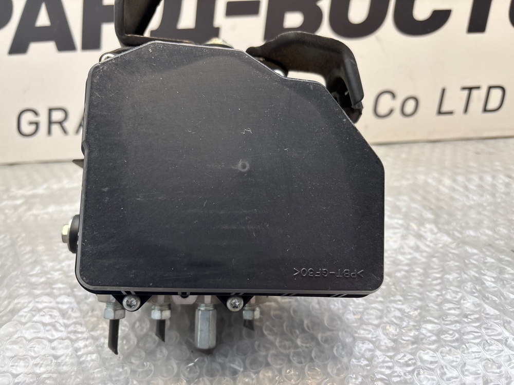 Блок ABS IS250 2011 GSE20 4GR-FSE