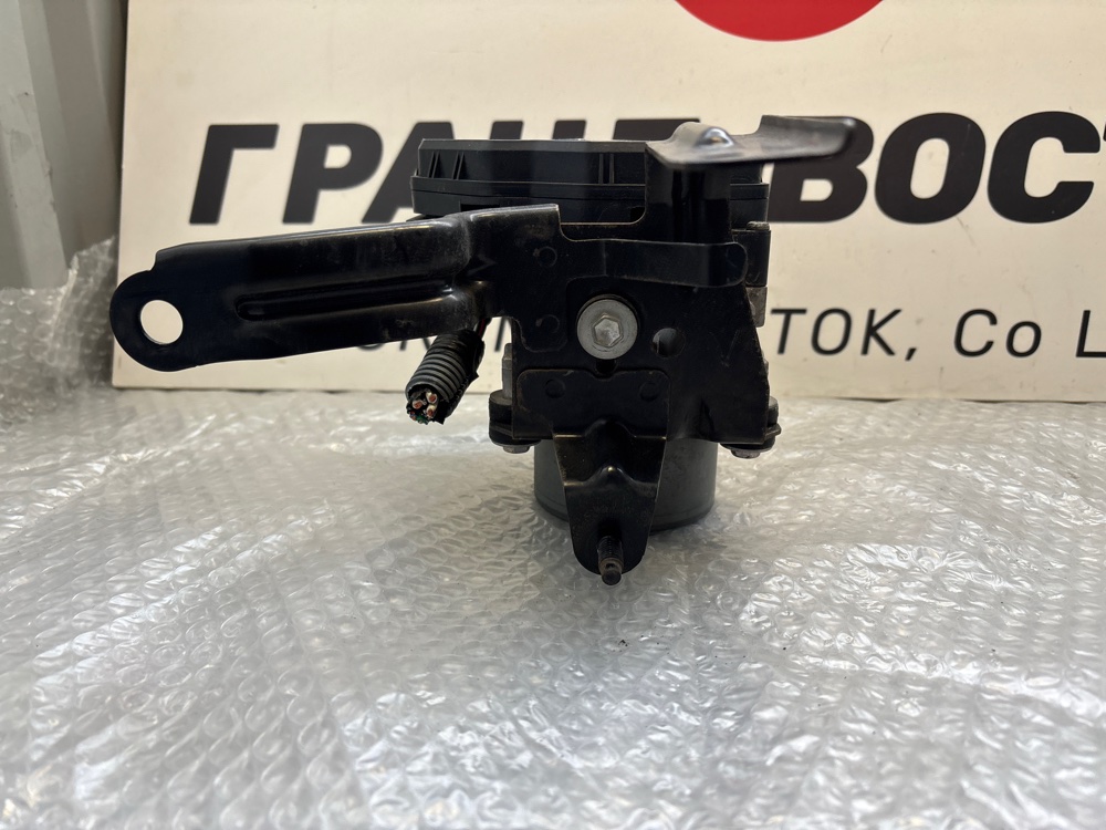 Блок ABS Wish 2009 ZGE20 2ZR-FAE Блок ABS Wish 2009 ZGE20 2ZR-FAE