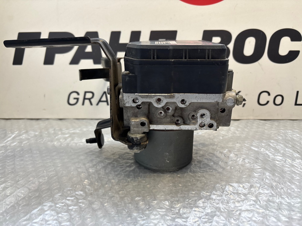 Блок ABS Wish 2009 ZGE20 2ZR-FAE Блок ABS Wish 2009 ZGE20 2ZR-FAE