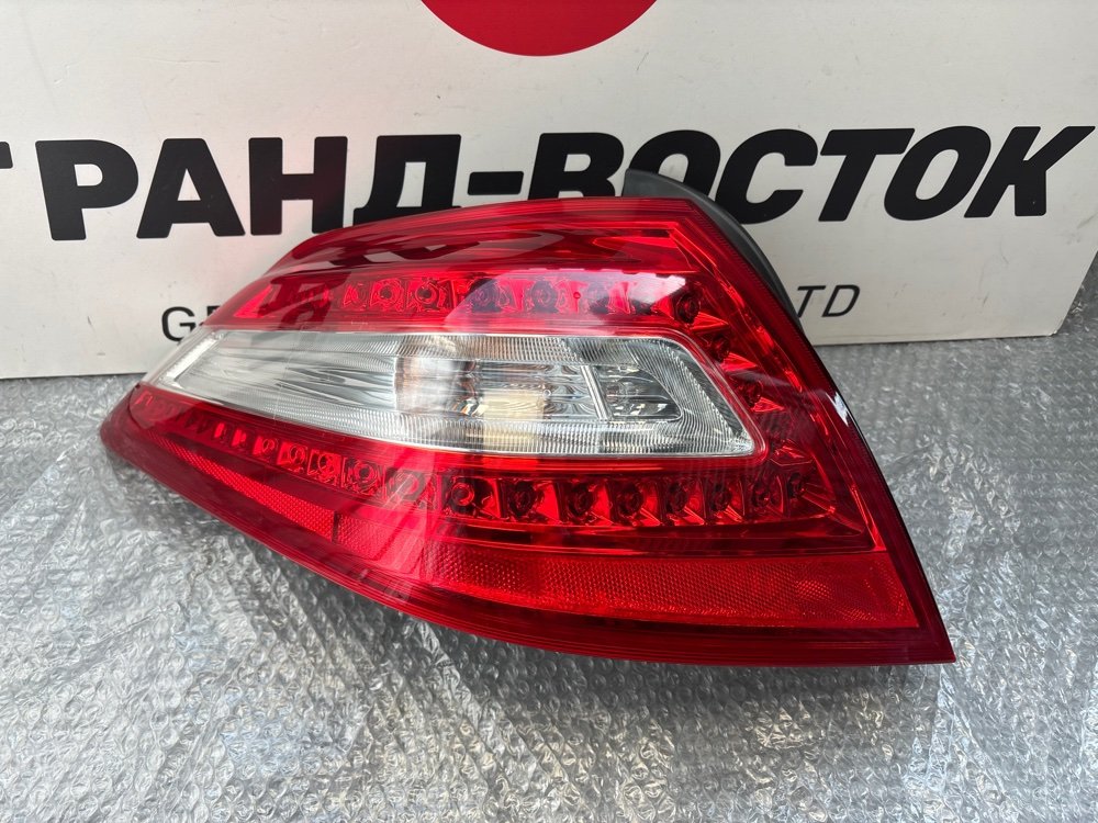 Запчасть стоп-сигнал левый Nissan Teana 2008 J32 VQ25DE 7271 контрактная Стоп-сигнал левый Nissan Teana 2008 J32 VQ25DE 7271 контрактная