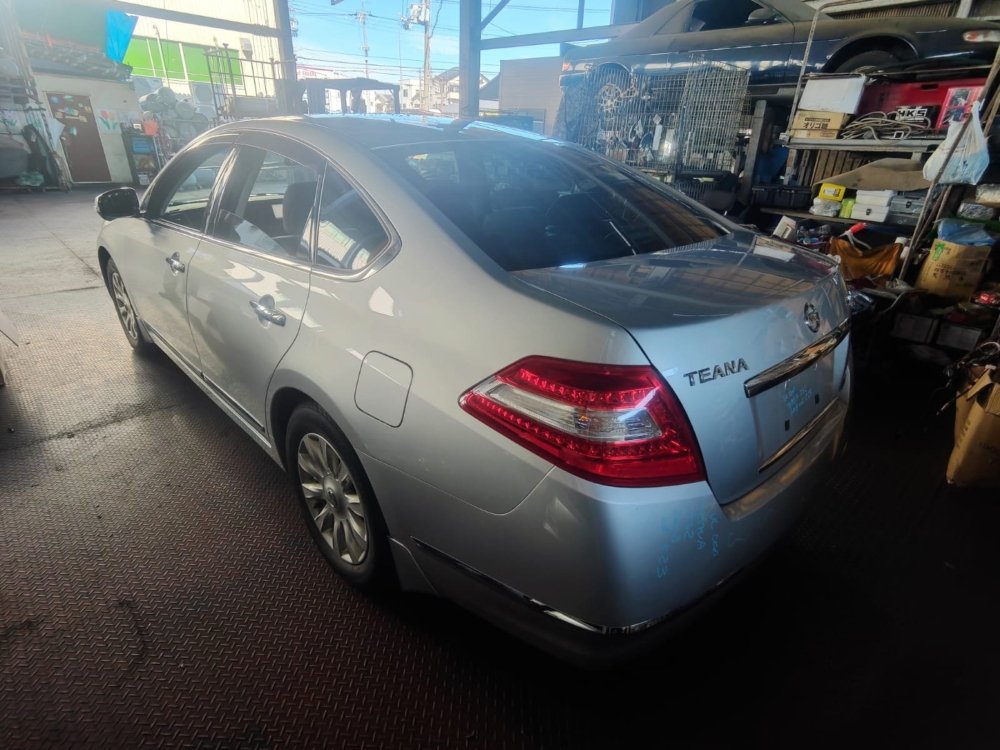 Стоп-сигнал левый Teana 2008 J32 VQ25DE Стоп-сигнал левый Teana 2008 J32 VQ25DE