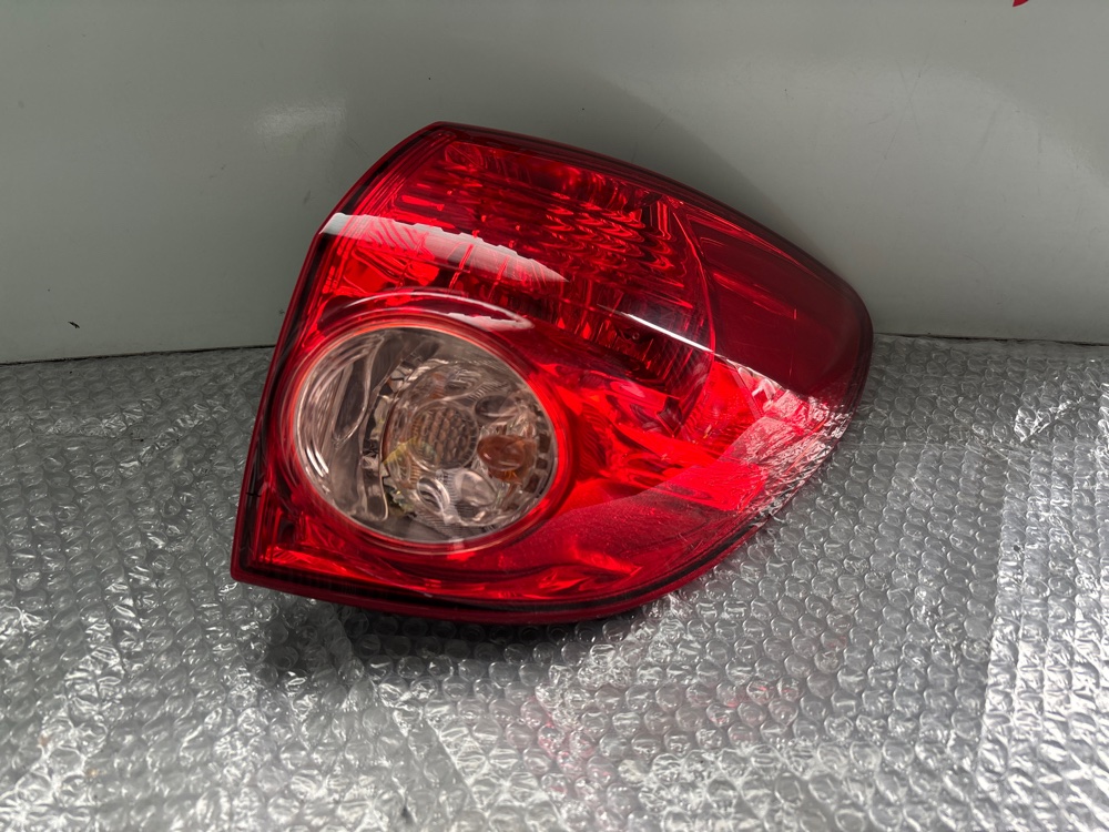 Стоп-сигнал правый Nissan Wingroad 2006 Y12 24857 контрактная