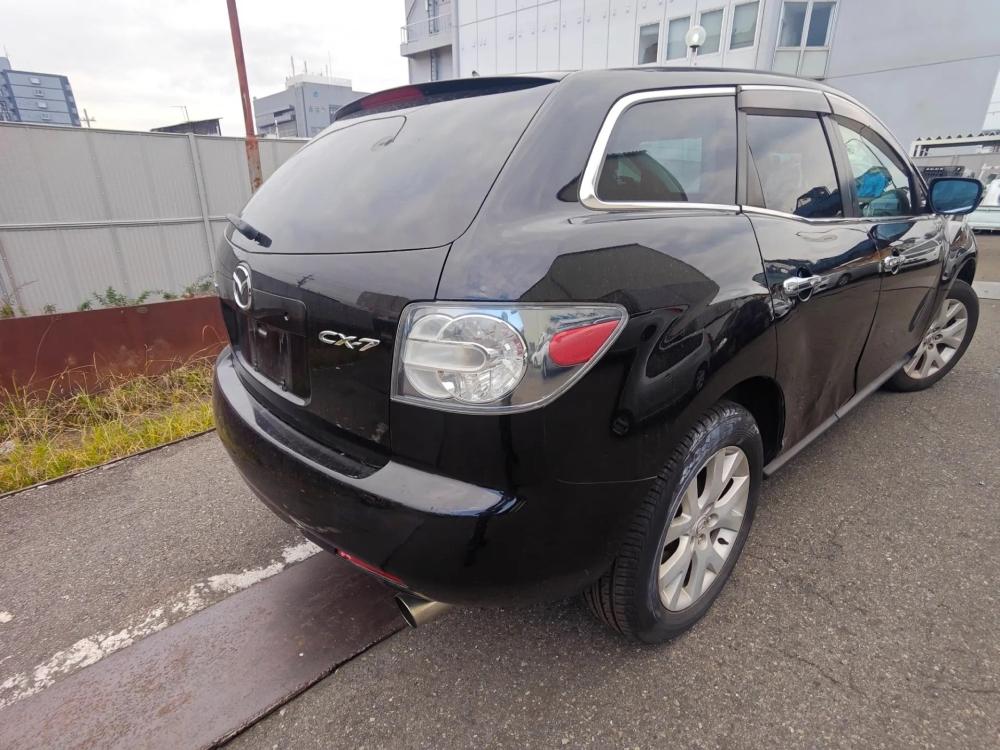 Подкрылок задний CX-7 2007 ER3P