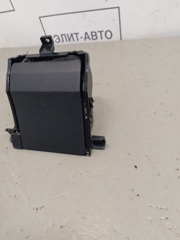 Бардачок правый Lexus RX 4 450H 3.5