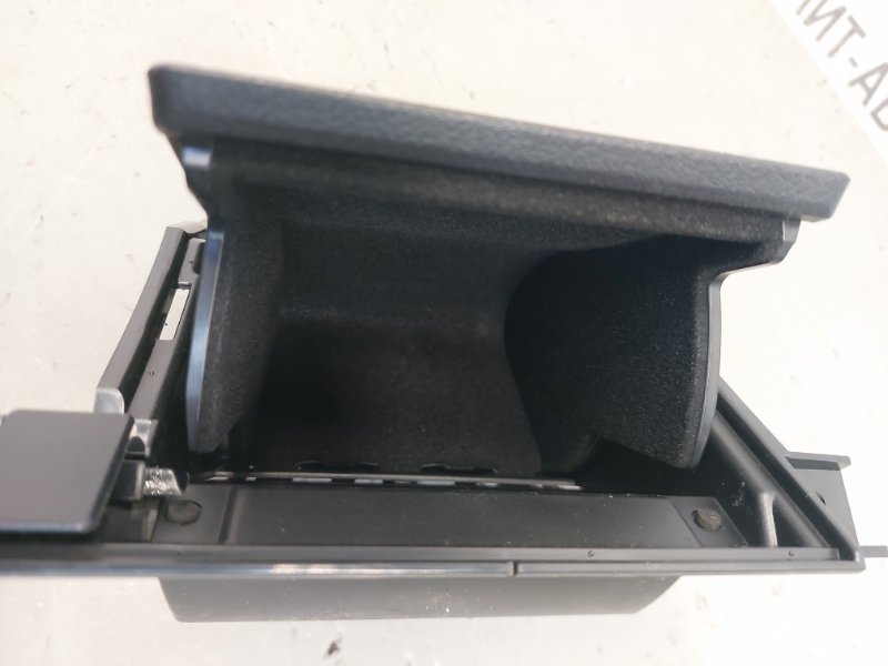 Бардачок правый RX 4 2021 450H 3.5