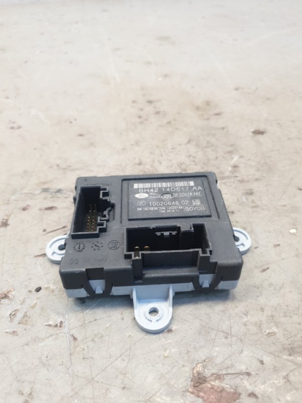 Блок комфорта двери передний правый LR Range Rover Vogue 2012 L322 5.0 bh4214d617 Б/У