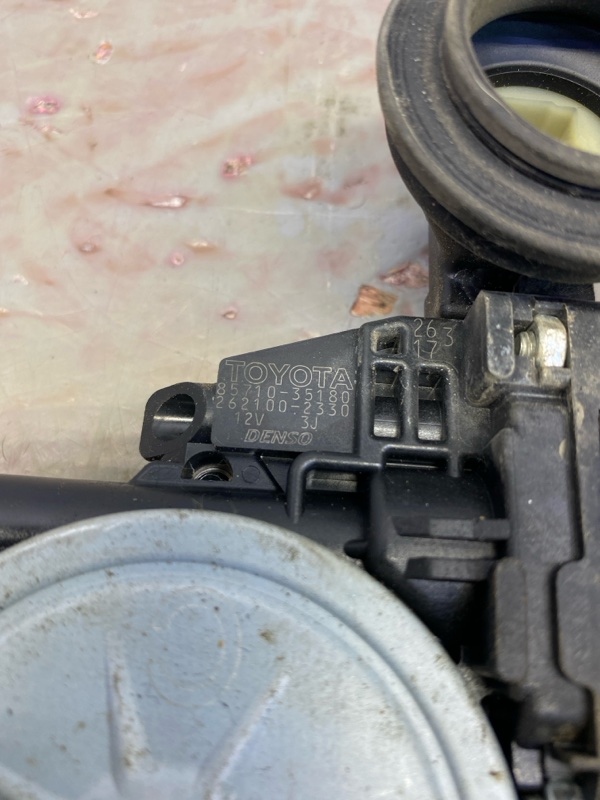 Моторчик стеклоподъемника задний левый Camry 2007 V40 3.5