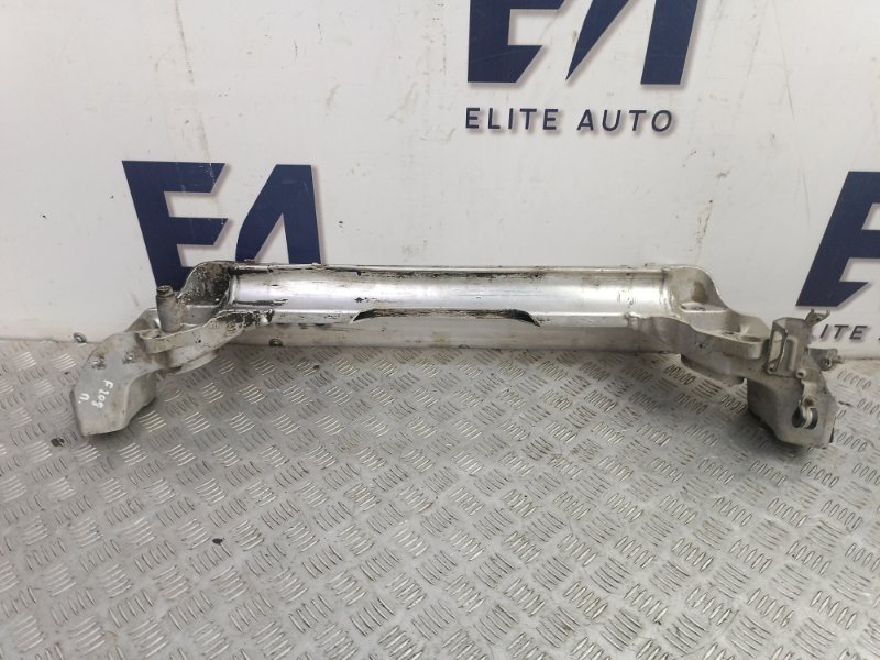 Кронштейн двигателя VW Phaeton 2002 3.2 3D0199205Q Б/У