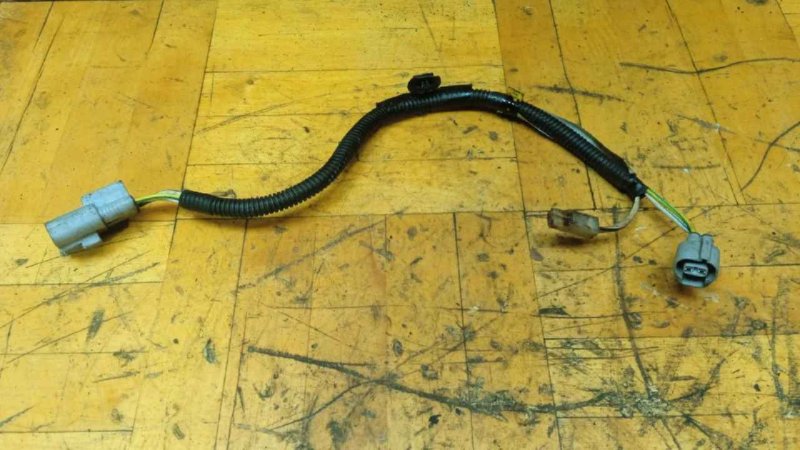 Проводка (коса) стартера Subaru Legacy B14 Проводка (коса) стартера Subaru Legacy B14