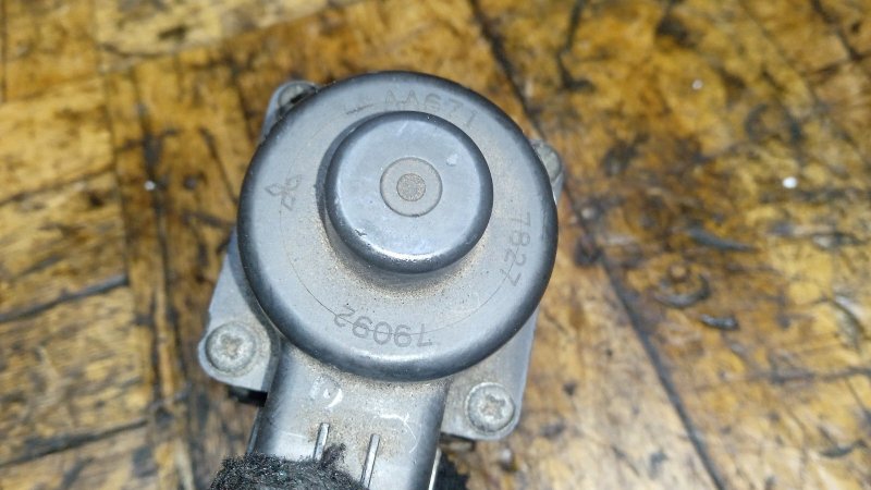 Клапан вентиляции картерных газов Subaru Forester S10 2.0 Клапан вентиляции картерных газов Subaru Forester S10 2.0