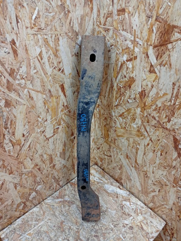 Балка передняя поперечная Nissan Pathfinder 2005-2014 R51 2.5 YD25DDTi 50130-7S000 контрактная