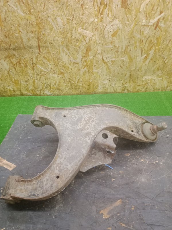 Рычаг подвески нижний задний правый Pathfinder 2005-2014 R51 2.5 YD25DDTi