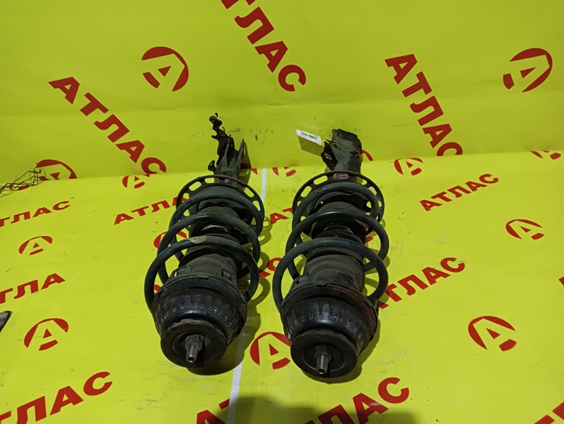 Стойка передняя Fit 2002 GD1 L13A Стойка передняя Fit 2002 GD1 L13A