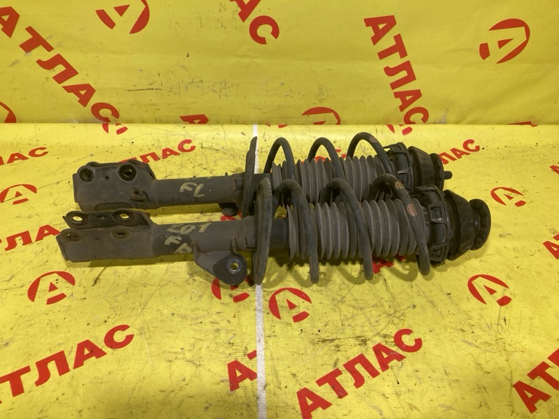 Стойка передняя HONDA Fit 2004 GD1 L13A контрактная