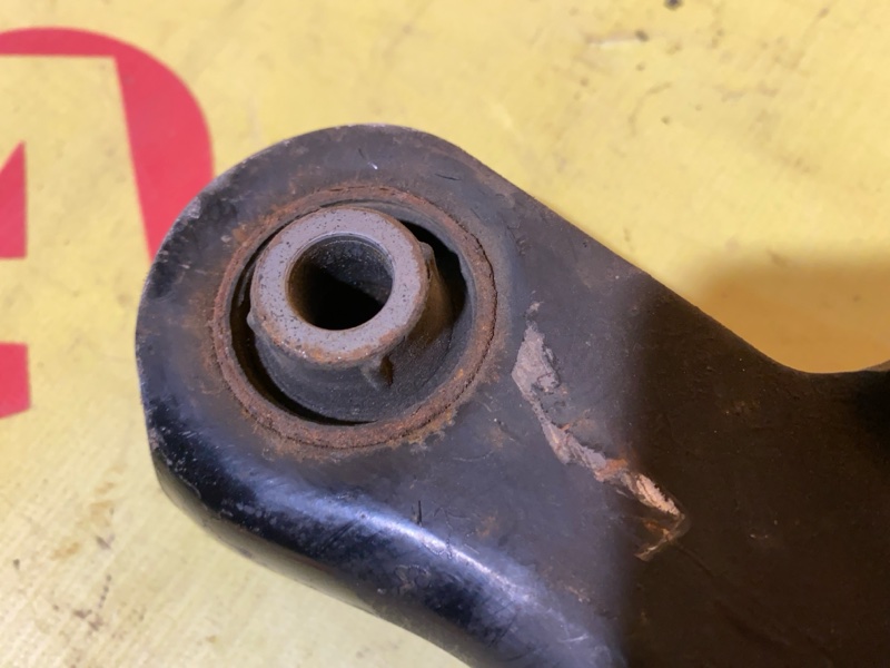 Рычаг задний правый Outlander 2008 CW5W 4B12