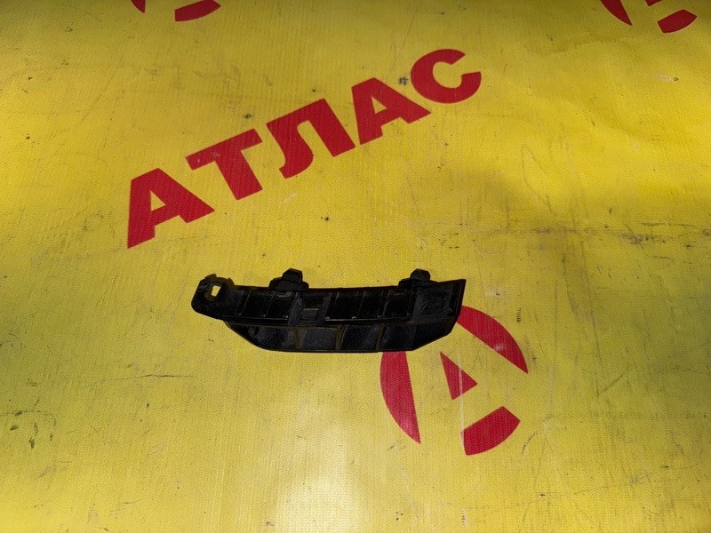 Крепление бампера переднее правое HONDA Fit 2003 GD1 L13A контрактная